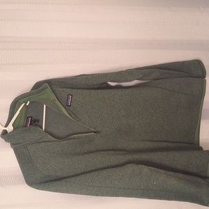 Patagonia women's XL 1/4 zip sweater fleece in green